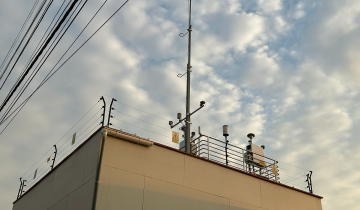 Estaciones de calidad de aire y meteorología: tecnologías clave para la obtención de datos ambientales confiables